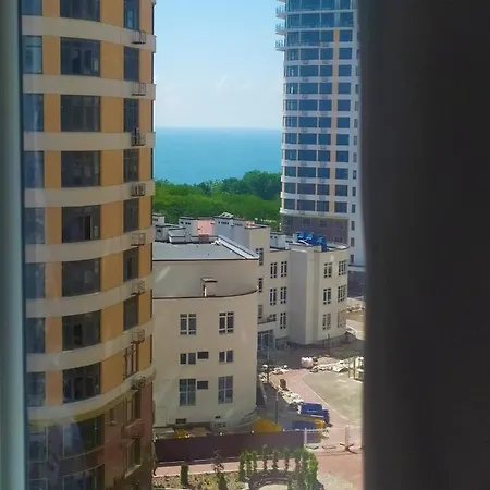Apartment просторная двухкомнатная в аркадии с видом на море!