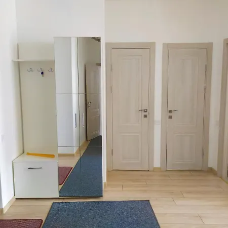 просторная двухкомнатная в аркадии с видом на море! Apartment Odesa