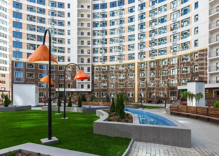 просторная двухкомнатная в аркадии с видом на море на 6 человек * Odessa