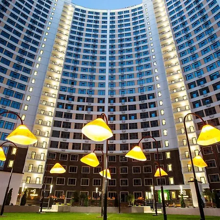 просторная двухкомнатная в аркадии с видом на море на 6 человек *