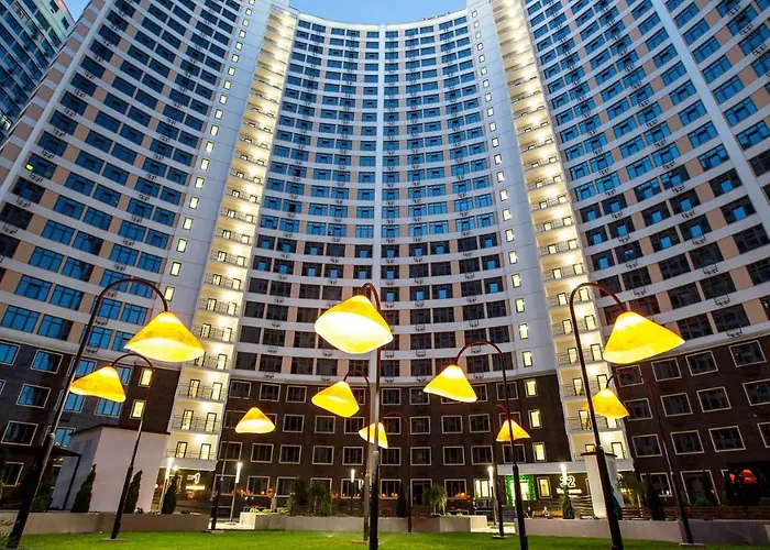 просторная двухкомнатная в аркадии с видом на море на 6 человек *