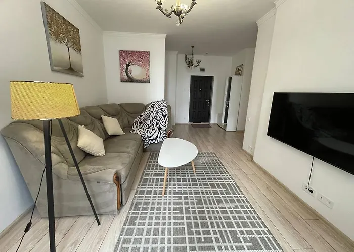 просторная двухкомнатная в аркадии с видом на море на 6 человек Apartman